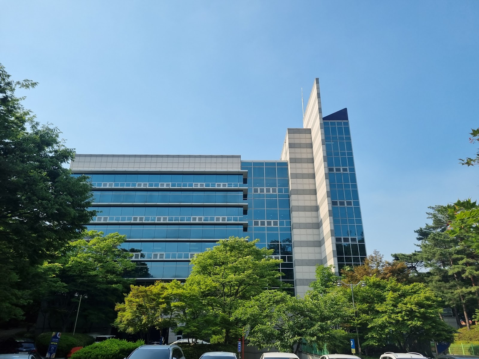 석수도서관 사진