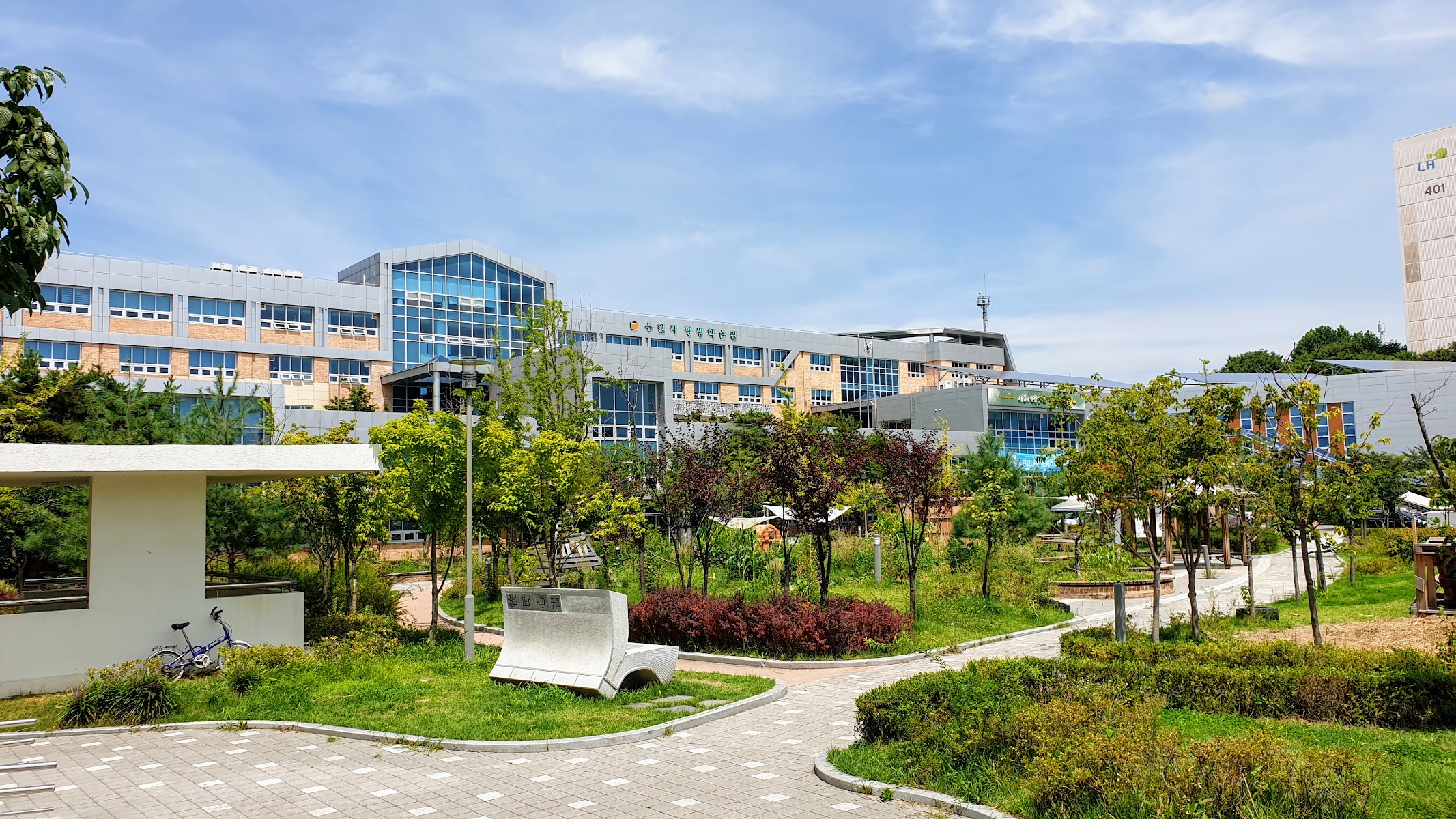 창룡도서관 사진