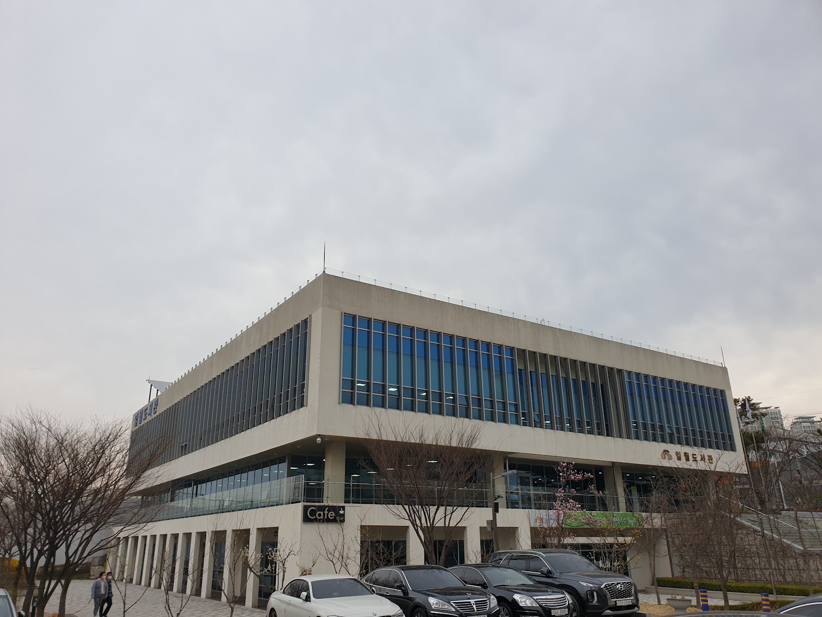 일월도서관 사진